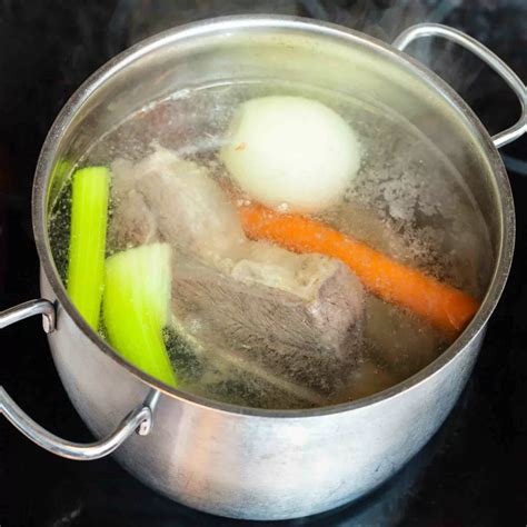 What exactly is simmering? - Sizzle and Sear