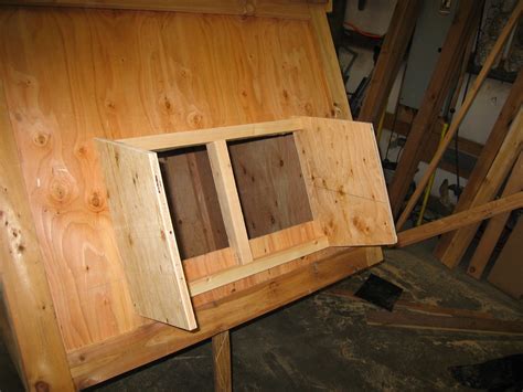 Small Coop Tutorial | BackYard Chickens - Learn How to Raise Chickens