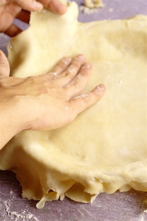 Rolling out pie crust – Artofit