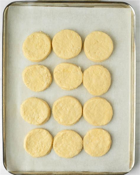 Homemade Biscuits | Little Bitta Kitchen