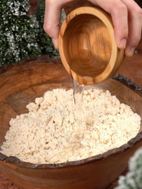 Pie Crust with Lard – Stir Taste Smile