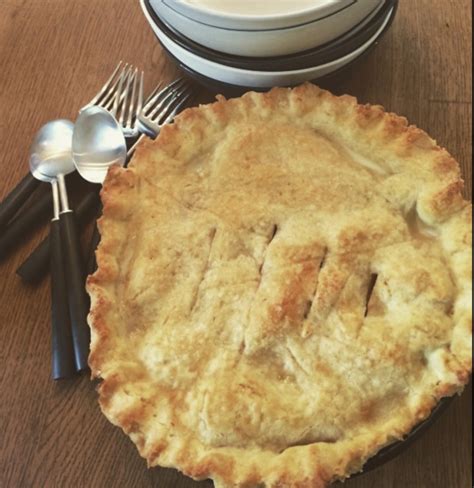 How do I prevent soggy bottom pie crusts for homemade fruit pies?
