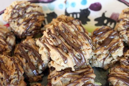 Double Striped Peanut Butter Cookies - Cookie Madness