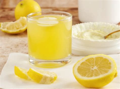 Lemon Juice vs Citric Acid: Safe Swaps and Critical Differences