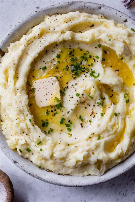 Best Mashed Potatoes Recipe – WellPlated.com