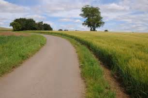 Road near Swalcliffe Lea © Philip Halling :: Geograph Britain and Ireland