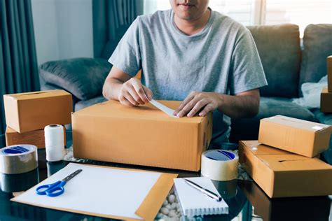 Packing homemade food to stay fresh on country road trips?