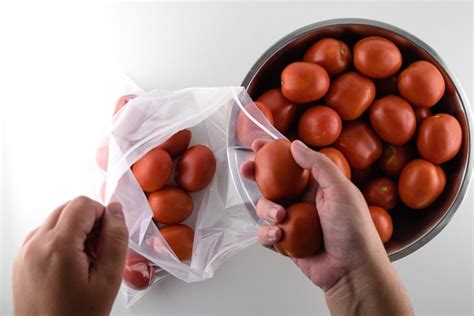 How To Freeze Tomatoes (Without Blanching) - Homestead Acres