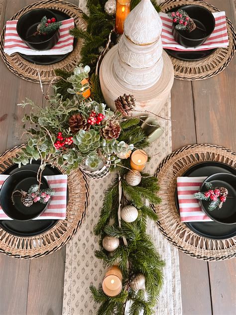 Simple and Rustic Christmas Dining Table Decor To Copy — serenaajoyce