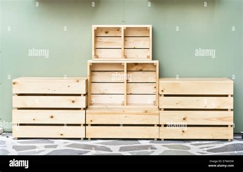 Stacked wooden crates hi-res stock photography and images - Alamy
