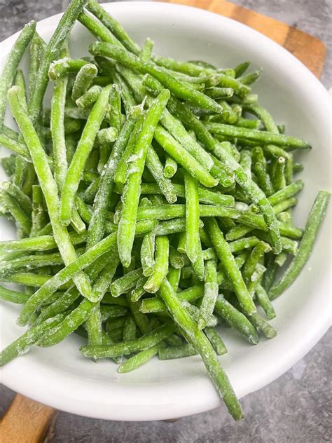 How to Cook Frozen Green Beans - Healthier Steps