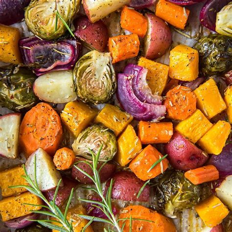 Easy Oven Roasted Vegetables | YellowBlissRoad.com