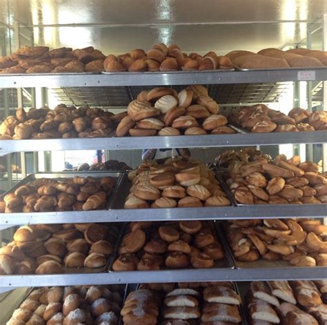 Chapinlandia Bakery | Oakland, CA
