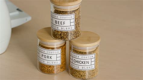 How to make custom spice jars with Cricut