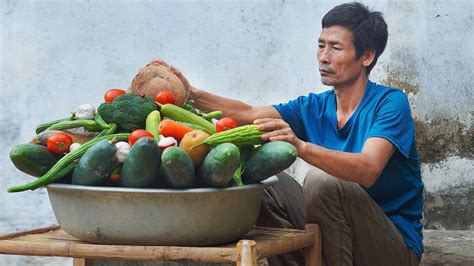 How to show authentic homemade food & country living BTS without perfect visuals?