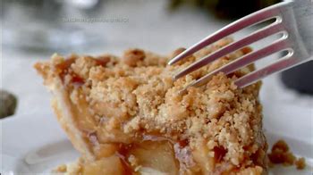 Which simple, real food make-ahead dishes best feed a country holiday crowd?