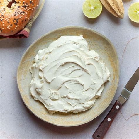 Easiest Homemade Cream Cheese - Cream Cheese Recipe