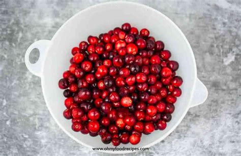 Homemade Cranberry Sauce for Festive Meals - Oh My Food Recipes