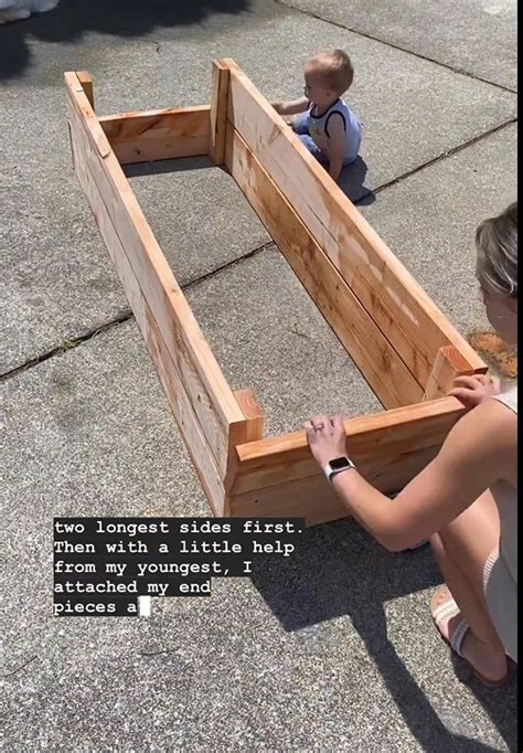 How to Make DIY Raised Garden Beds in a Few Simple Steps | Hometalk