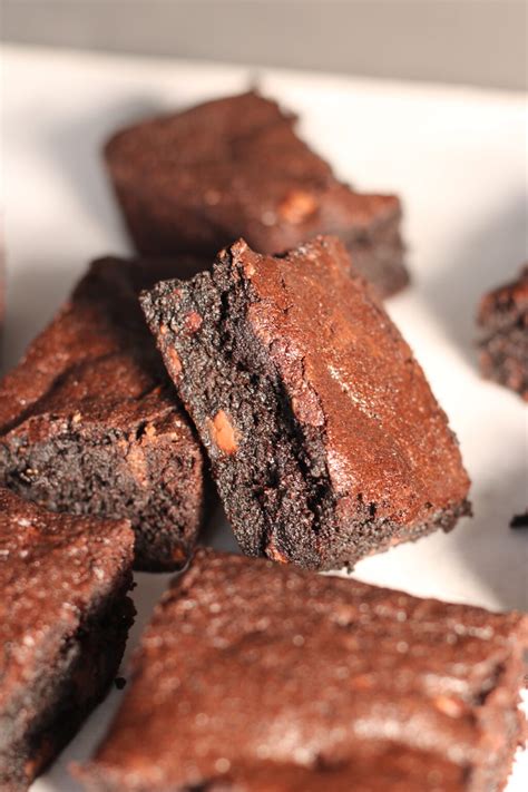 8 Common Sourdough Starter Problems and FAQs