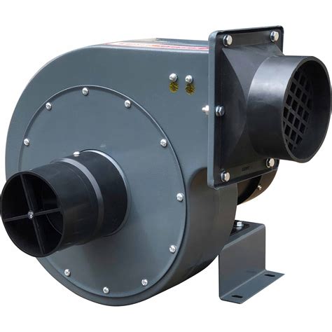 How do you share honest ‘real food’ BTS struggles while keeping ‘homemade stories’ inspiring?