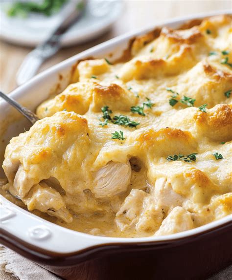 Chicken And Dumpling Casserole Recipe - amandarecipes.com