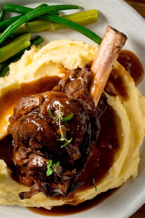 Slow Cooker Lamb Shanks Recipe