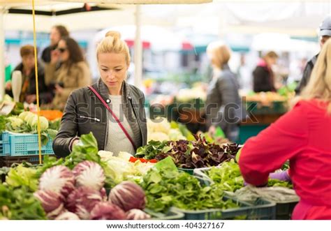 7,619 Traditional Local Market Garden Images, Stock Photos, 3D objects ...