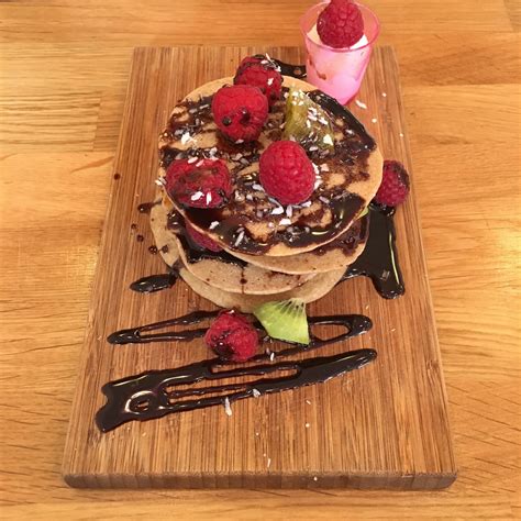 Eclairs mit Himbeeren - Creative Commons Bilder