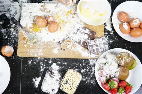Messy Kitchen Pictures | Download Free Images on Unsplash