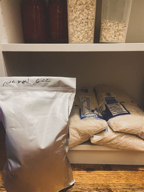 How To Keep A Well Stocked Pantry - The Little Modern Farm
