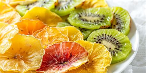 Dehydrated Use Dehydrated Fruit Slices | Premium AI-generated image