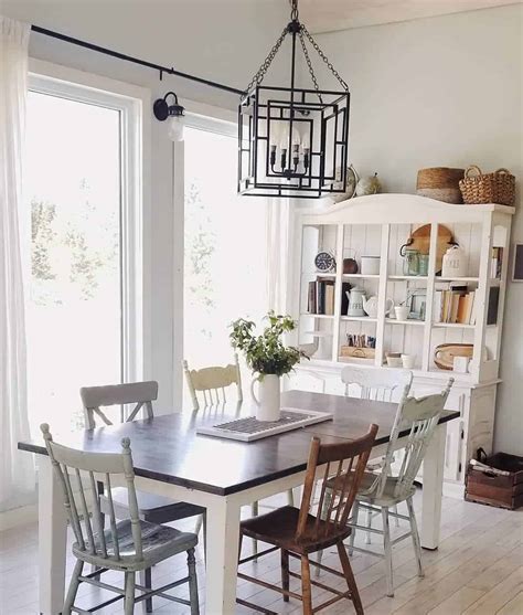 30 Mismatched Dining Chairs To Add Eccentricity