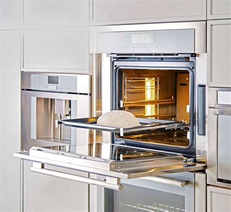 Here's How to Buy a Range and Hood for Your Dream Kitchen