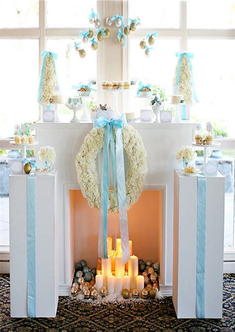 Icing Designs: Beautiful Holiday Dessert Display!