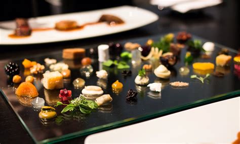 Why Gourmet Fine Dining is Still the Best Way to Treat Yourself - Top ...