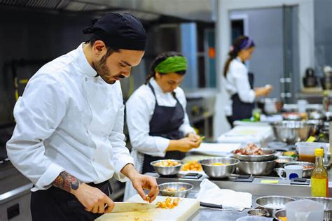 How to Become a Chef: The Essential Guide - Escoffier