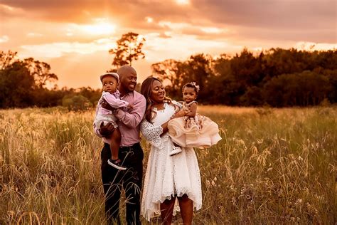 10 Tips for Taking Perfect Family Photos – Eviction Resources