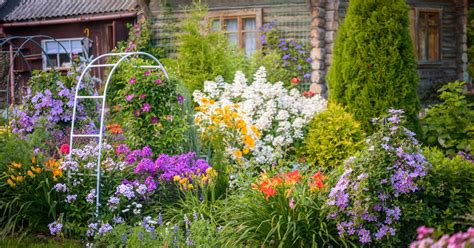 Landscape Design and Garden Trends for 2023