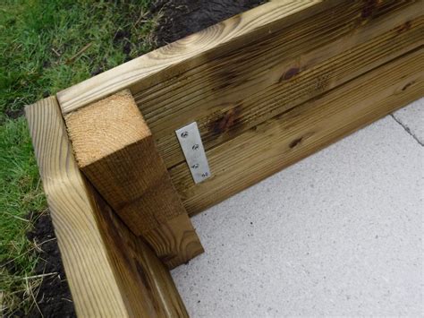 Wood Raised Plant Bed : 12 Steps (with Pictures) - Instructables