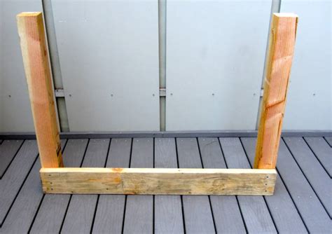 How to Build a 4’x4’ Raised Garden Bed on Casters - Solar Living Savvy