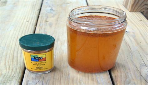 UF Hack: Hot-Pepper Pest Spray - Hobby Farms