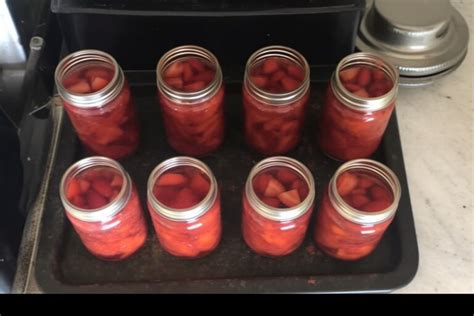 Step-by-step Recipe For Canned Strawberry Pie Filling For Canning