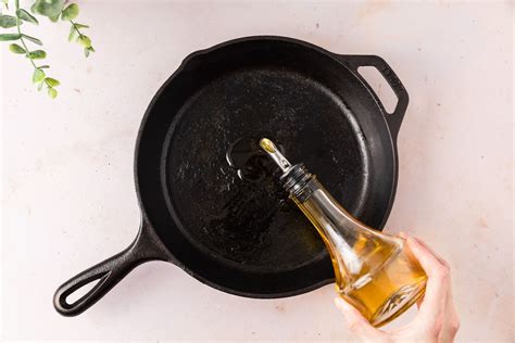 How to Restore a Rusty and Damaged Cast Iron Skillet to Its Former Glory