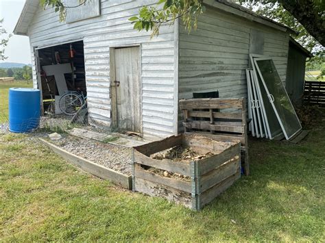 How to Start a Compost Pile: A Beginner's Guide