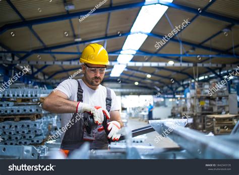 53,830 imágenes de Assembly line manufacturing - Imágenes, fotos y ...