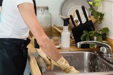 Tips and Tricks for Effective Kitchen Tools and Equipment Cleaning