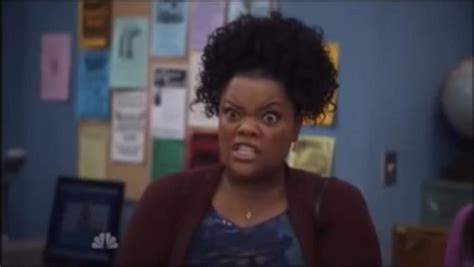 What’s the best way to prevent common blight on heirloom tomatoes naturally?