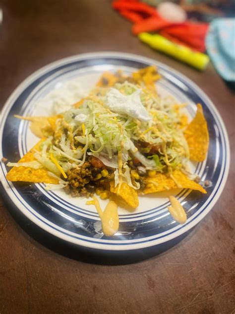 Homemade holiday meals for a crowd: Best make-ahead country recipes?