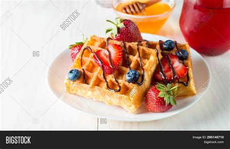 Photo Fresh Homemade Image &amp; Photo (Free Trial) | Bigstock